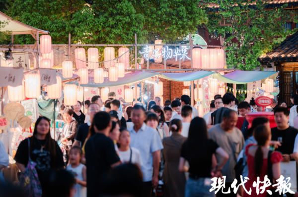 安安查配资查询 2025年全国主流媒体看常州｜赛事赋能，常州夜经济绽放新活力